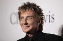 Singer Barry Manilow