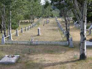 The site of mass grave in Hillcrest Cemetery. Coffins were laid side by side in the grave. Photo Steve B. Davis, 2012